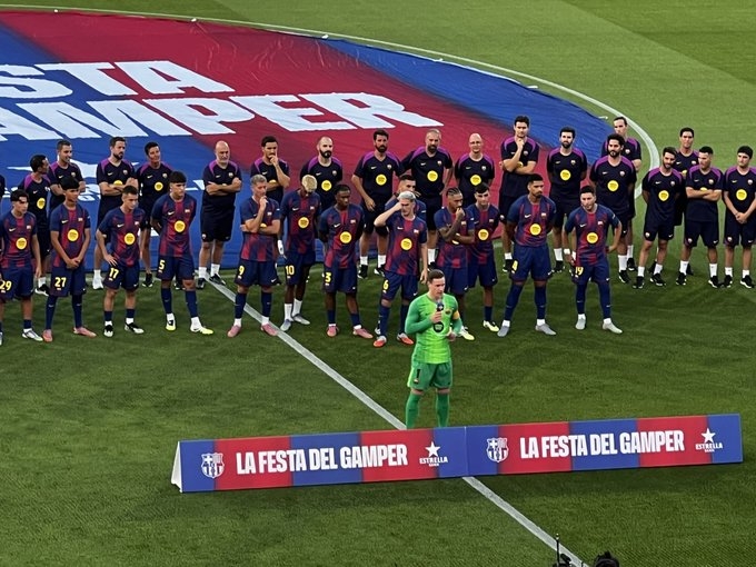 每体：若特狮伤情报告获批，巴萨能以他80%年薪额度补强阵容